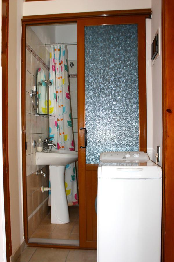Albi'S Apartment Саранда Екстер'єр фото